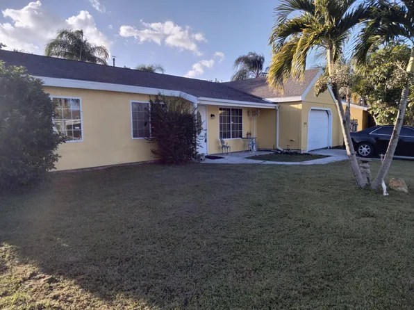 2342 SE Midtown Road, Port St Lucie, FL 34952