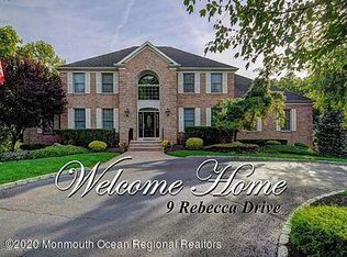 9 Rebecca Dr, Middletown, NJ 07748