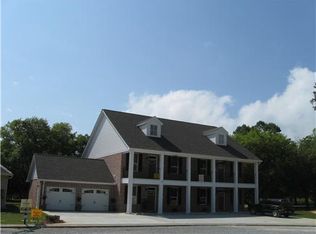 206 Fairway Villas Cr Cir, Diamondhead, MS 39525
