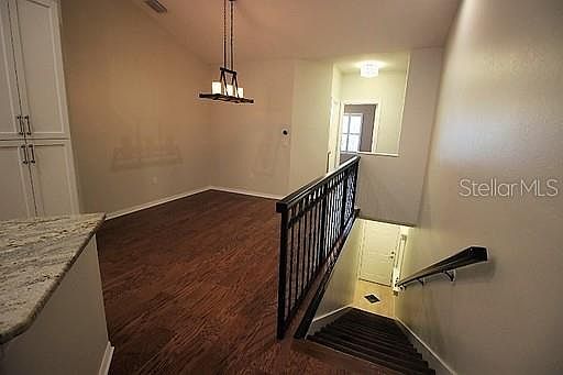 4th image of 643 Arbor Lake Ln