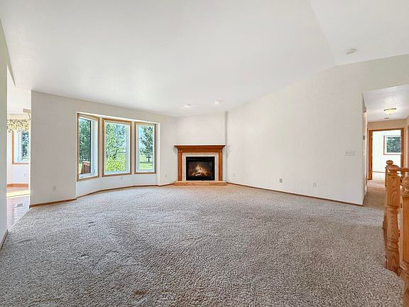 3rd image of 2215 58th St SE