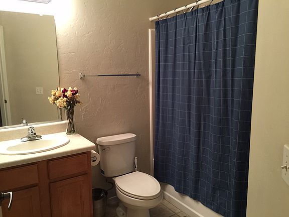 2nd bathroom
