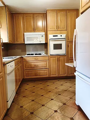 Rented by Prime Realty | media 1