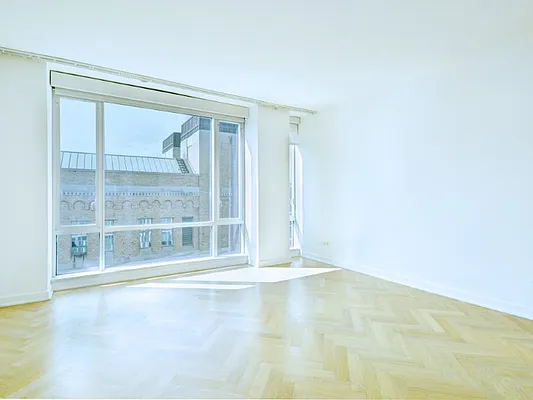 Rented by Sotheby's International Realty | media 13