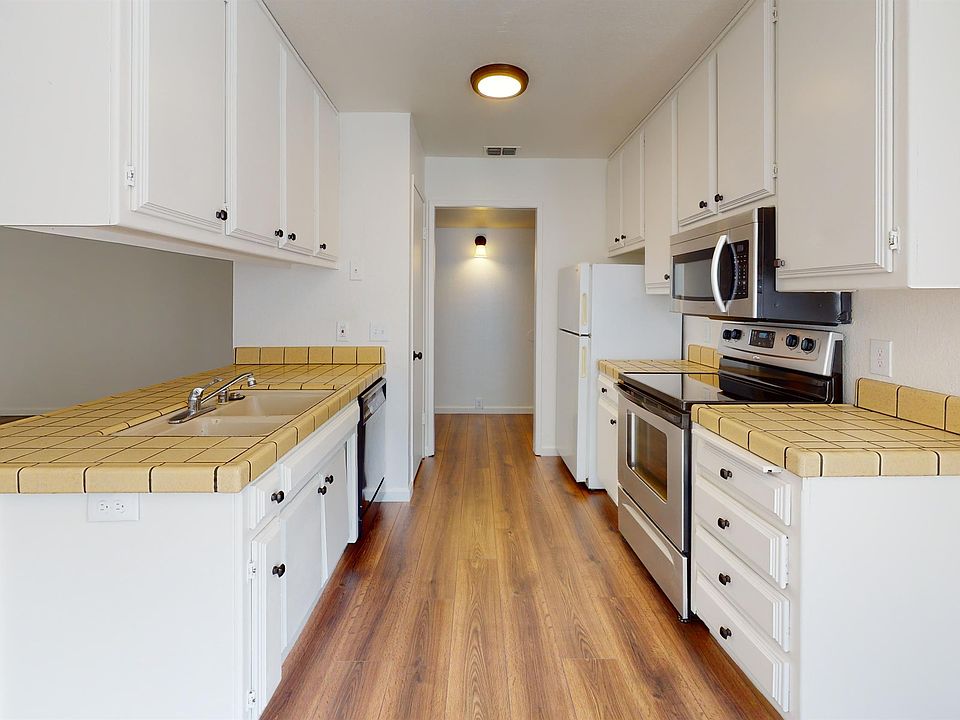 CA0417 855 Lakeside Drive 50 1 Apartment Rentals Red Bluff, CA