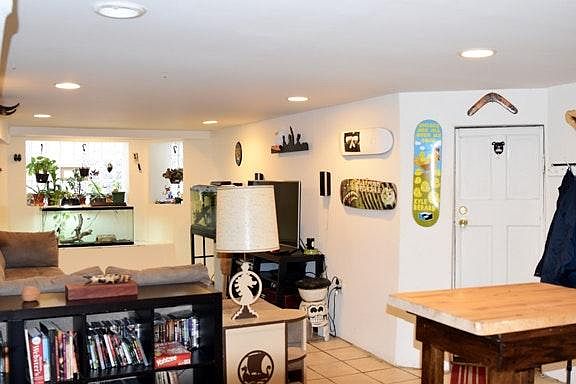 4th image of 2060 N California Ave
