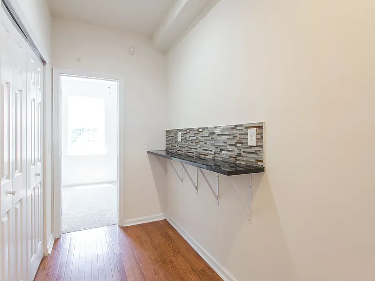 1712 Monument St #A — Photo 10