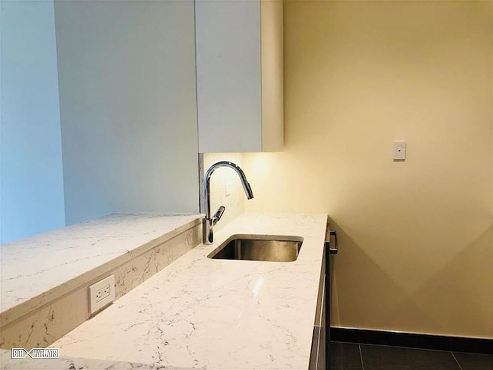 1st image of 305 E 63rd St APT 4E