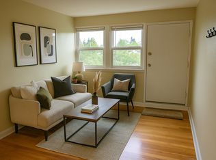 3104 N 8th St, Tacoma, WA 98406