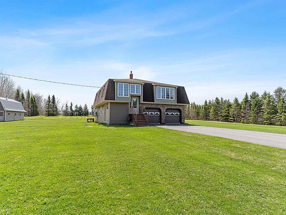 2nd image of 1331 Howlan Rd