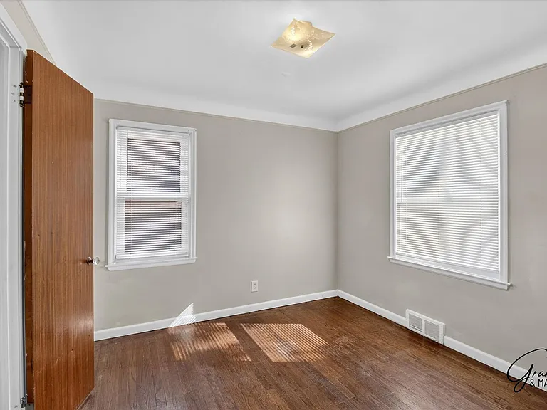 5915 Lodewyck St — Photo 13