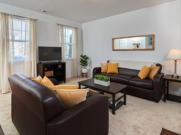 5th image of 201 Northwick Blvd #741eb5b36
