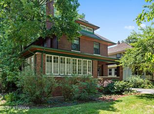 1439 W Birchwood Ave, Chicago, IL 60626