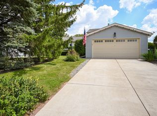 357 N Clarendon Ave, Lombard, IL 60148