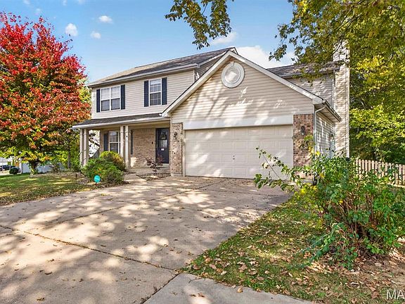 3rd image of 1102 Sunny Ridge Dr