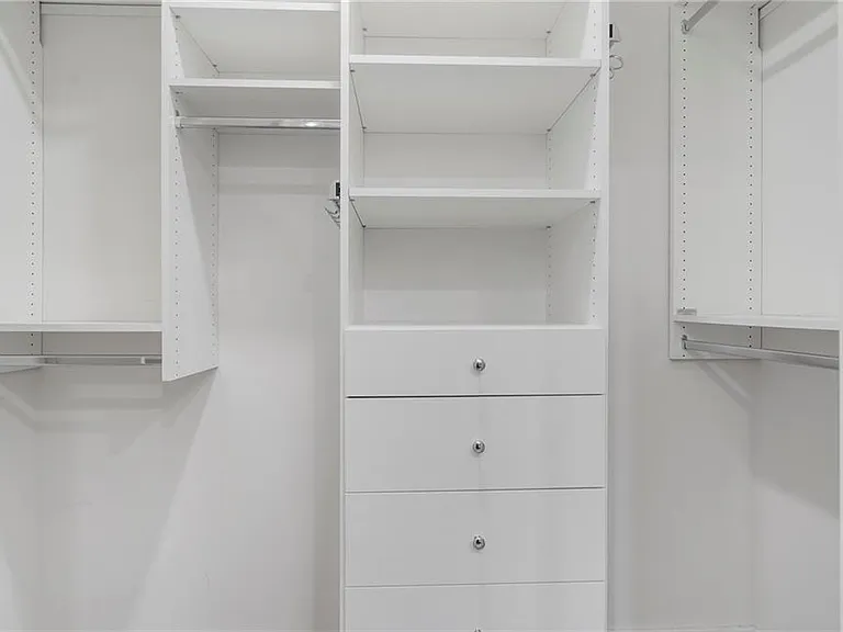 371 Pratt Dr SE #207 — Photo 37