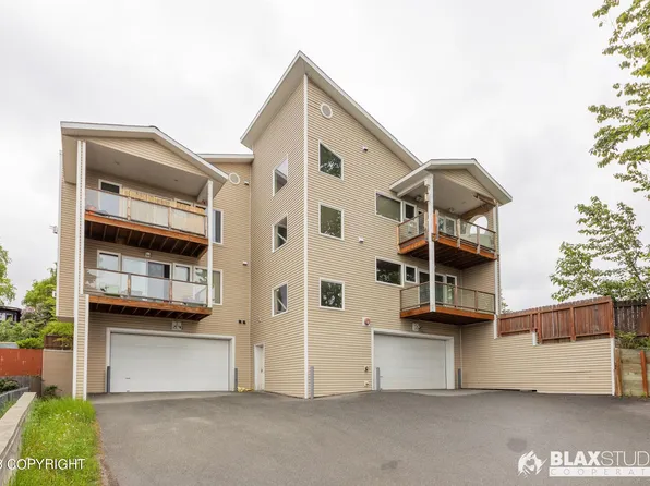 540 Eyak Dr, Anchorage, AK 99501