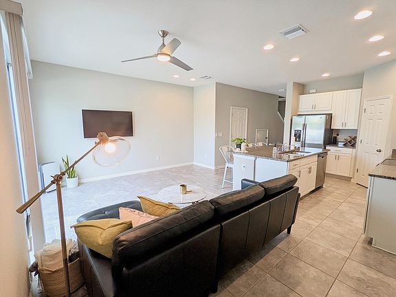 Family Room/Kitchen
