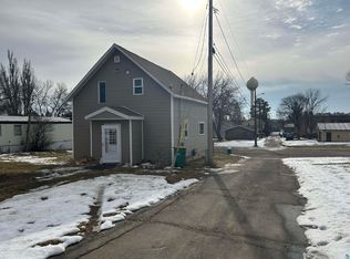 222 2nd Ave, Calumet, MN 55716