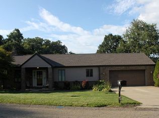 135 Orchard Ave, Glenshaw, PA 15116