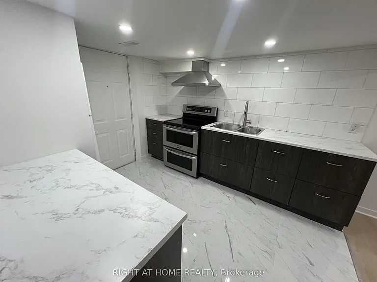 186 Schell Ave — Photo 6