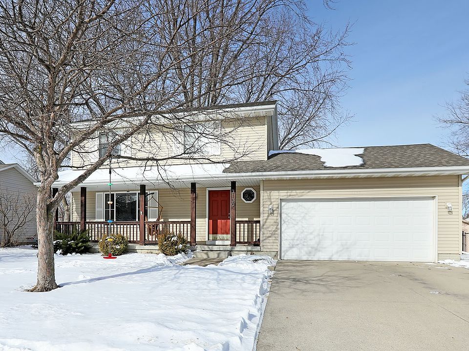 1st image of 3130 SE Cherry Blossom Dr