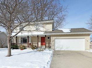 3130 SE Cherry Blossom Dr, Ankeny, IA 50021