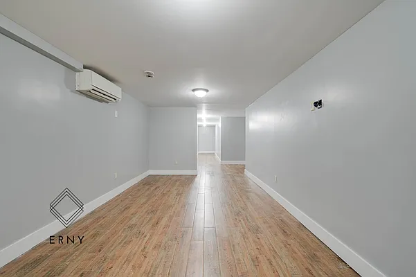 Rented by ERNY LLC | media 33