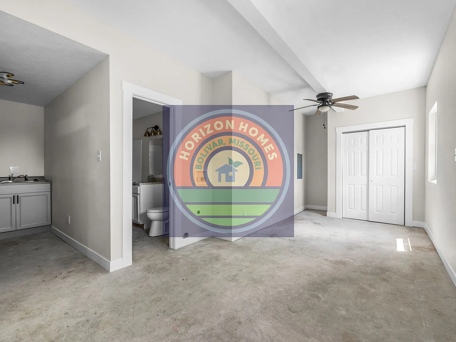 1 bed, 1.0 bath, 350 sqft, $550 — Photo 2