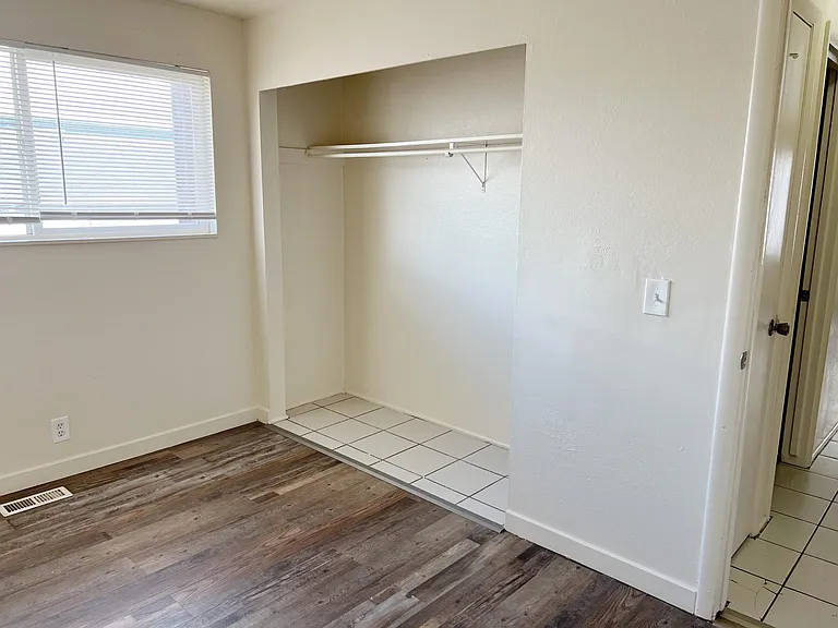 2554 S Lake Park Cir — Photo 7