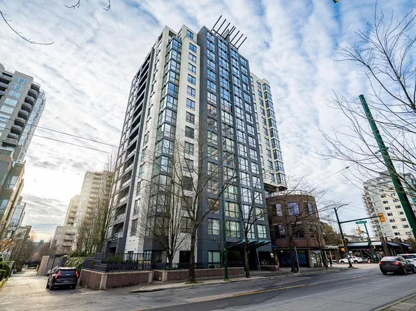 3438 Vanness Ave #906, Vancouver, BC V5R 6E7