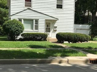 604 W John St APT 2, Champaign, IL