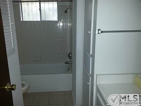 5th image of 9506 Hillsboro Dr
