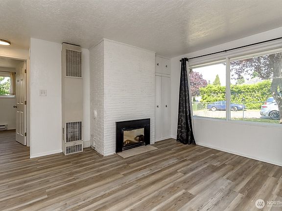 3rd image of 11606 12th Avenue S