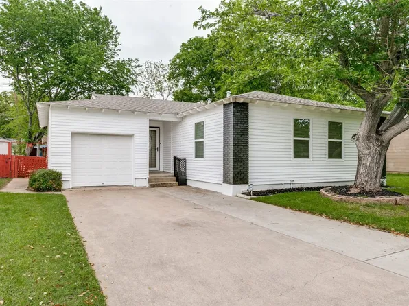 740 Ruth Ln, Hurst, TX 76053