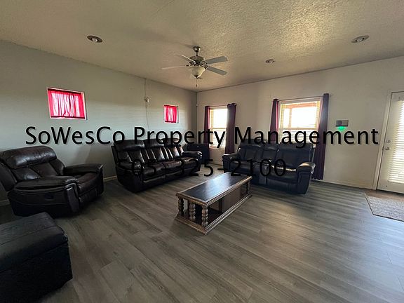 3rd image of 1220 Katherine Ave