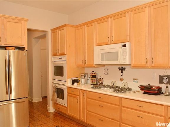 4th image of 1427 Picket Fence Ln