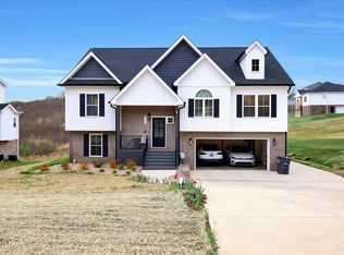 868 Granby Rd, Kingsport, TN 37660