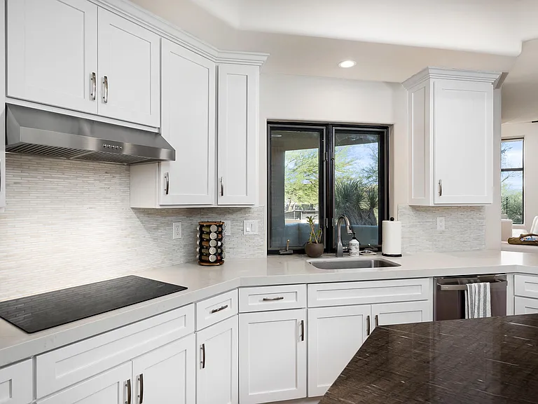 10071 E Graythorn Dr — Photo 8
