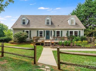 110 Diamond Rdg, Marshall, NC 28753