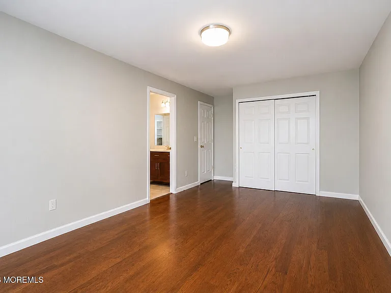 10 Madison Ct — Photo 20