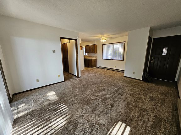 4th image of 2815 E 6th St Ste 2C