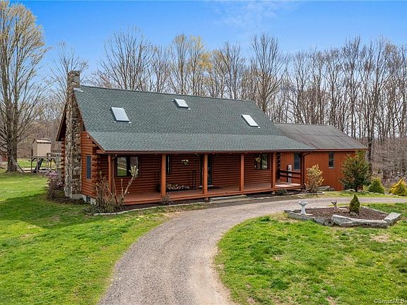 2nd image of 33 Bull Hill Rd