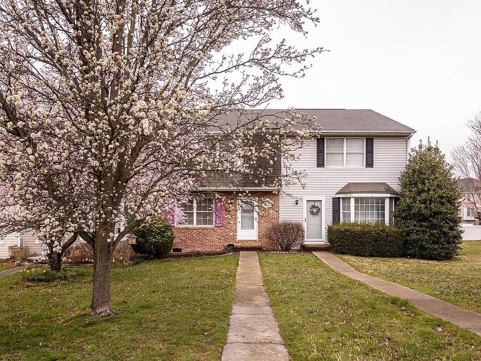 1st image of 1298 Goldfinch Dr