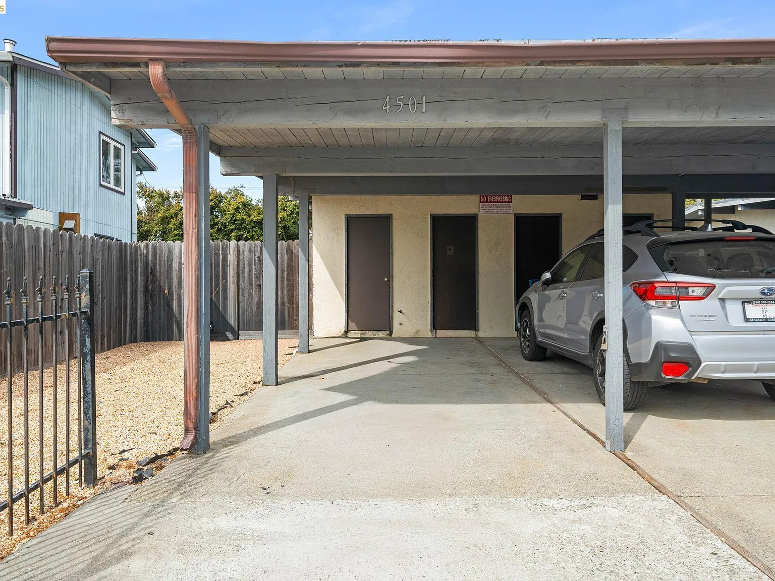 2 bed, 1.0 bath, 740 sqft, $2,400 — Photo 4