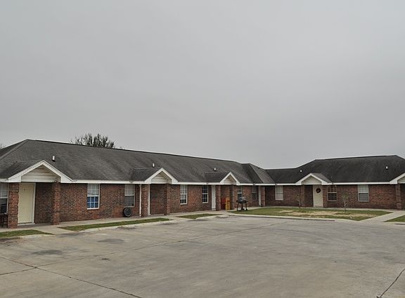 5th image of 18202 Washington Palm Dr