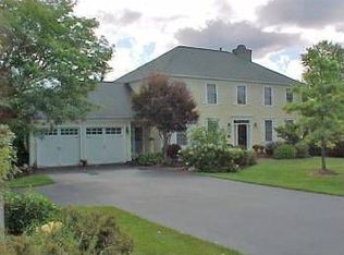 12 Prentiss Dr, Skaneateles, NY 13152