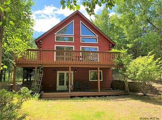 6 Andre Ct, Coxsackie, NY 12015