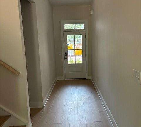 2nd image of 2560 Silver Star Dr