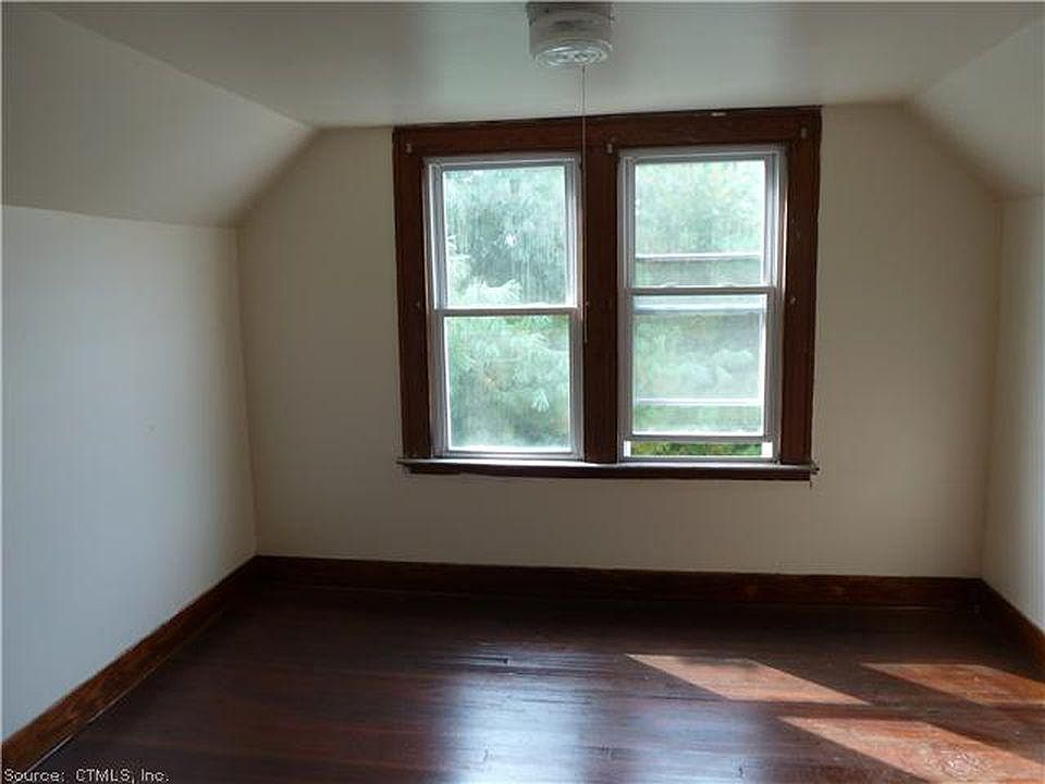 2nd image of 1889 Dixwell Ave Floor 3